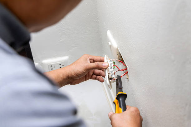 Best Emergency Electrical Repair  in Murrieta, CA